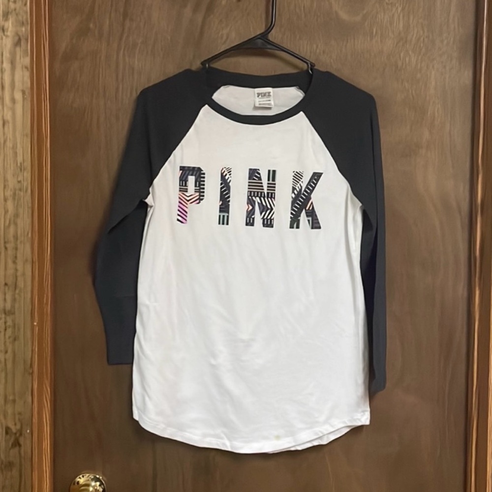 Victorias Secret Pink 3/4 Sleeve Shirt Small
